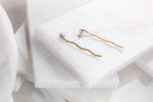 Load image into Gallery viewer, Traverse Earrings
